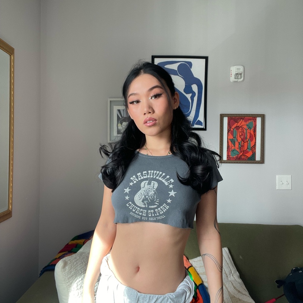 Brandy Melville cropped T shirt, in perfect condition